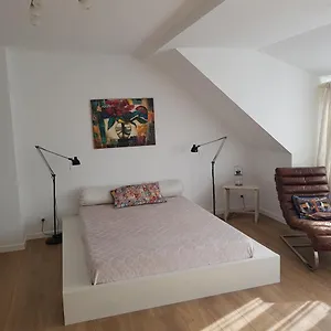 Maison Des Fleurs Гостевой дом